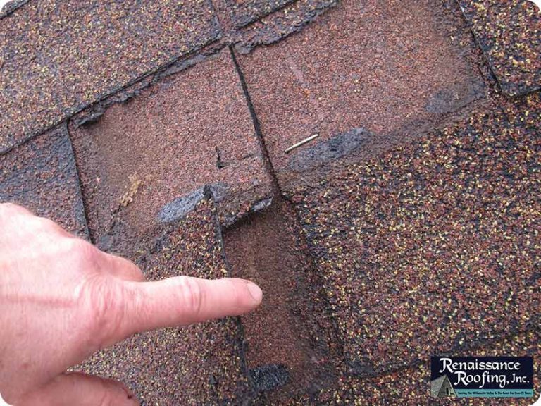 When Is Granule Loss a Sign That I Should Replace My Roof?